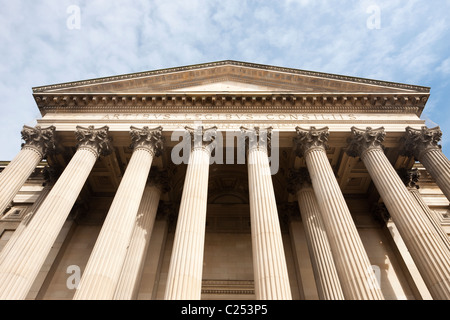 Spalten außerhalb St Georges Hall, Liverpool Stockfoto