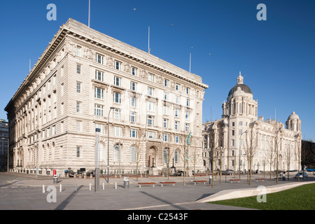 Cunard Building und das Port of Liverpool Building am Molenkopf, Liverpool Stockfoto