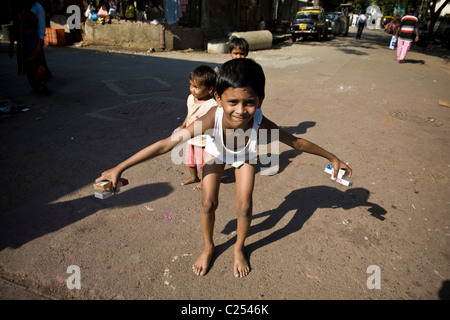 Armenviertel in der Nähe von Colaba, Mumbai, Indien Stockfoto