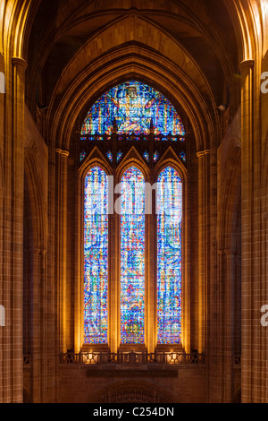 Glasfenster in der Kathedrale von Liverpool, Liverpool Stockfoto