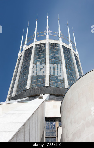 Mittelturm außerhalb der Metropolitan Cathedral, Liverpool Stockfoto