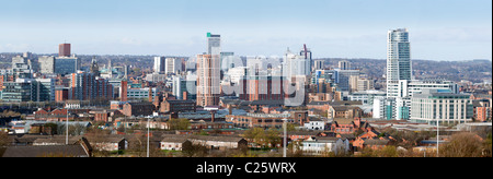 Leeds City Center Skyline Panorama Stockfoto