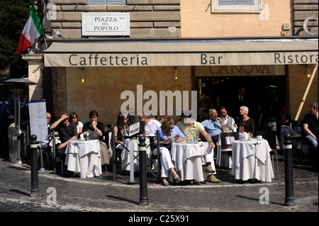 Italien, Rom, Piazza del Popolo, Canova Café Stockfoto