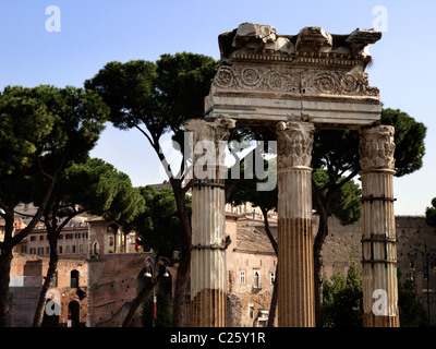 Alten Rom: Tempel der Venus Genetrix in Caesars Forum, Rom, Italien Stockfoto