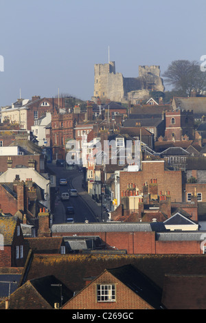 Blick in Richtung Stadtmitte Lewes & Burg, die Kreisstadt von East Sussex, England. Stockfoto