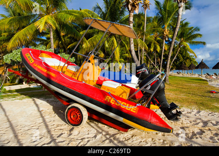 Hüpfburg am Strand zu retten. Flic En Flac, Mauritius Stockfoto