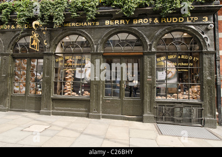 Shop-front außen Berry Brothers und Rudd Wein Händler St. James's Street, Westminster, London Uk Stockfoto