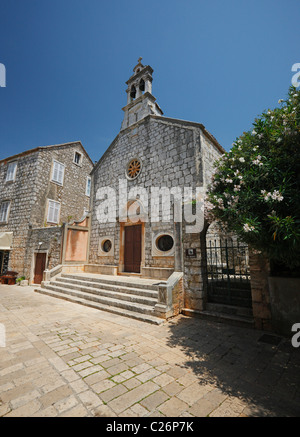 Kirche St. Nikolaus in der alten Stadt Stari Grad auf der Insel Hvar. Stockfoto