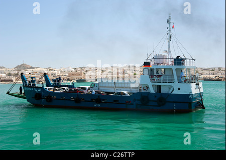 Autofähre auf Masirah Island, Vereinigte Arabische Emirate Stockfoto