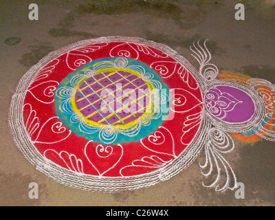 Rangoli Design für Feiern Gudi Padva Festival, Pune, Maharashtra, Indien Stockfoto