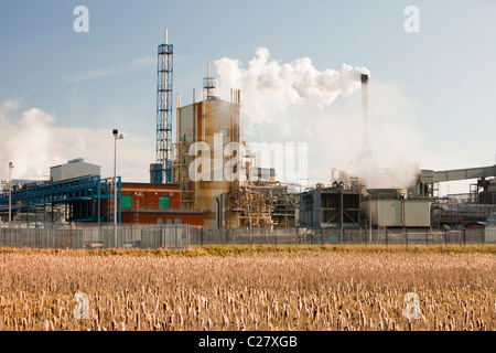 Emissionen von Jäger Tioxide arbeitet bei Seal Sands auf Teeside, Nord-Ost, UK. Stockfoto