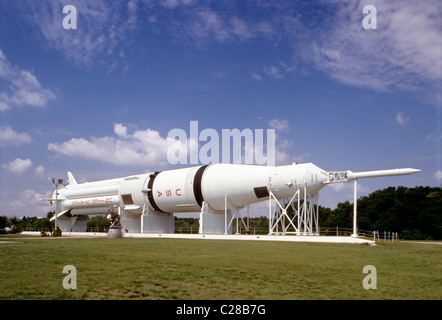 Rakete auf dem Display an der John F. Kennedy Space Center, Florida, USA Stockfoto