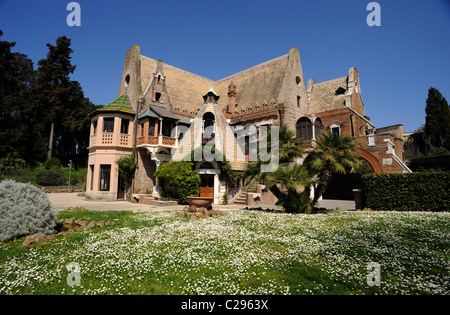 Italien, Rom, Villa Torlonia, Casa delle Civette Stockfoto