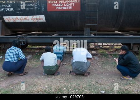 Mindayik Bahnhof. Thazi, Shwenyaung-Bahn-Linie. Myanmar Stockfoto