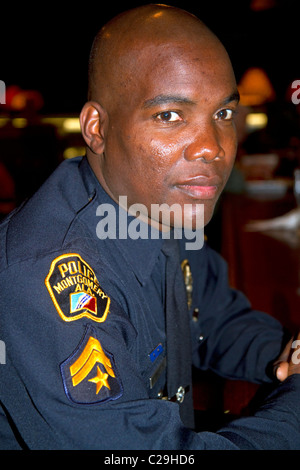 Afrikanische amerikanische Polizisten in Montgomery, Alabama, USA. Stockfoto