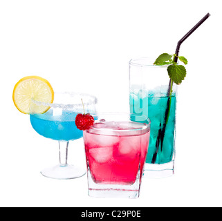 Tropische Drinks isoliert auf weißem Hintergrund Stockfoto