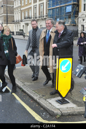 Terry Wogan BBC Radio2 verlassen, nachdem seine letzte je Frühstück zeigen, London, England - 18.12.09: Stockfoto