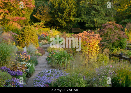 Sunken Garden, Karl Foerster Garten, Potsdam, Deutschland. Design: Karl Foerster Stockfoto
