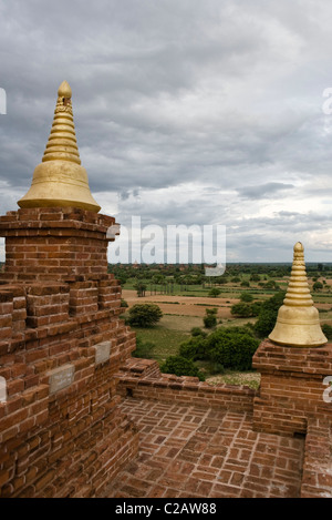 Bagan, Myanmar, Ansicht von oben eines antiken Tempels Stockfoto