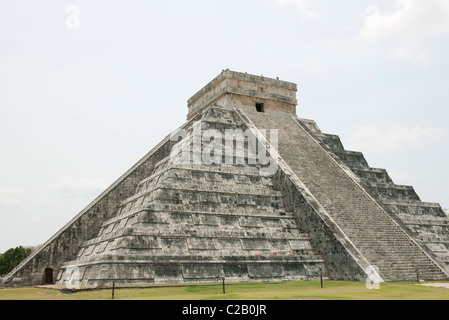 Mexiko, Yucatan-Zustand, Chichen Itza, die Pyramide des Kukulcan (El Castillo), Maya-Ruinen Stockfoto