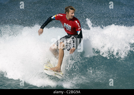 MATTHEW BROMLEY SOUTH AFRICAN PRO SURFER südafrikanischen PRO SURFER BALLITO NATAL SOUTH AFRICA 8. Juli 2010 Stockfoto