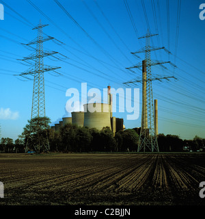 Route der Industriekultur, Steinkohlekraftwerk Scholven in Gelsenkirchen-Scholven, Ruhrgebiet, Nordrhein-Westfalen Stockfoto