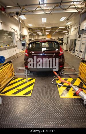 Ford Dagenham Ford Fiesta CO2-Emissionen testen. Foto: Jeff Gilbert Stockfoto