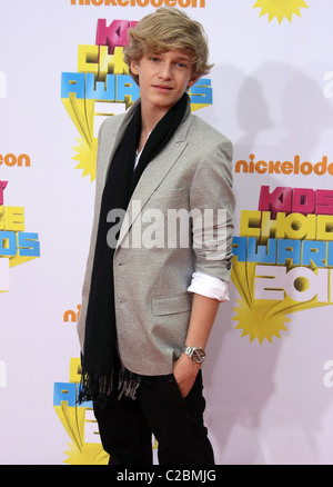 CODY SIMPSON NICKELODEON 24. jährliche KIDS CHOICE AWARDS die Innenstadt von LOS ANGELES Kalifornien USA 2. April 2011 Stockfoto