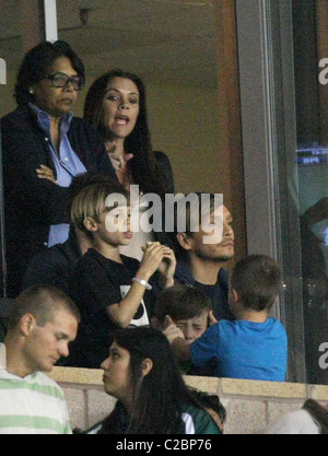 VICTORIA BECKHAM BROOKLYN BECKHAM CRUZ BECKHAM PROMIS BEI LA GALAXY V PHILADELPHIA UNION MLS FUßBALL MATCH CARSON LOS ANGELE Stockfoto