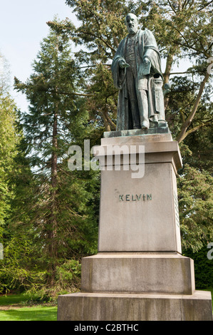 Statue von Lord Kelvin, Botanische Gärten, Belfast Stockfoto