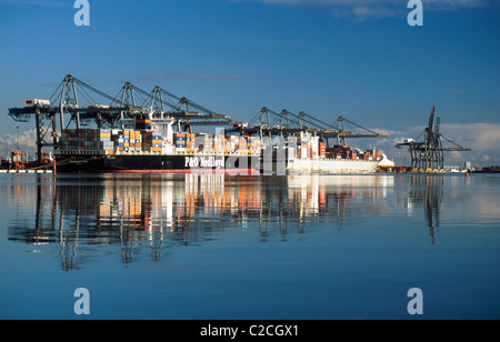 Southampton ist die größte Stadt an der Südküste Englands und ist ein wichtiger Hafen. Es liegt am nördlichsten Punkt der Stockfoto