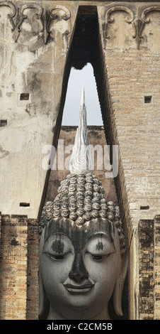 Wat Si Chum in Sukhothai Thailand Stockfoto