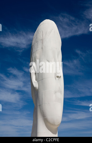 Der Traum Skulptur auf der ehemaligen Zeche in St Helens, Großbritannien gesichtet. Stockfoto