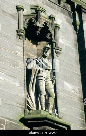Ayr, Schottland. Statue des William Wallace schottischen Helden Helden Steinschnitt Schnitzereien Porträt Porträts Statuen UK Stockfoto
