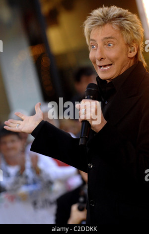 Barry Manilow erklingt in "The heute Show 2007 Summer Concert Series" auf NBC statt am Rockefeller Plaza New York City, Stockfoto