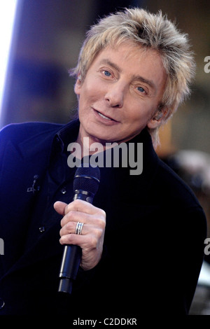 Barry Manilow erklingt in "The heute Show 2007 Summer Concert Series" auf NBC statt am Rockefeller Plaza New York City, Stockfoto