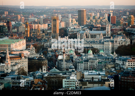 Parlament, Whitehall, Trafalgar Square und Nelson Säule eine Luftaufnahme Stockfoto