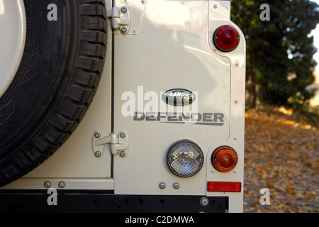 Auto. Land Rover Defender. LLeida, Spanien. Stockfoto