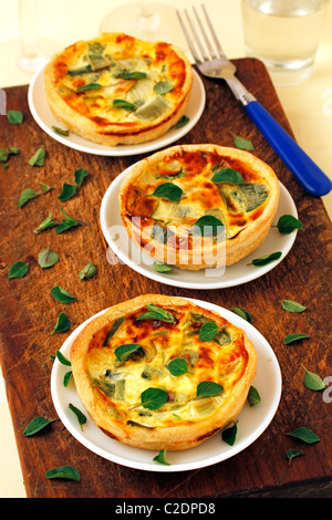 Mini-Quiches Lauch. Rezept zur Verfügung. Stockfoto