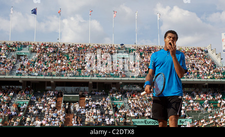 Jo-Wilfried Tsonga, Frankreich in Aktion bei den French Open Tennisturnier in Roland Garros, Paris, Frankreich. Stockfoto