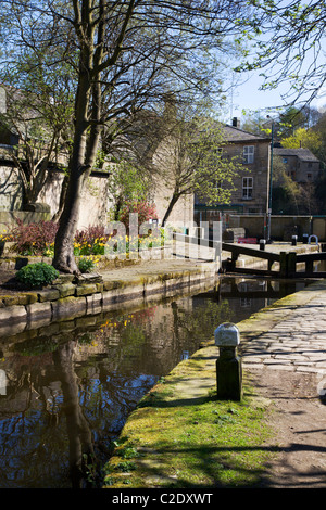 Schloss 19 an der Rochdale Kanal Todmorden, West Yorkshire England Stockfoto