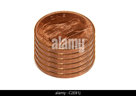 Sechs 1D Penny alte Münzen aufgestapelt, Pre-decimal UK Währung. Stockfoto