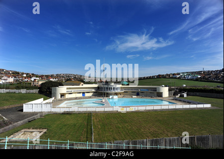 Saltdean Lido, ein Art-deco-Design gebaut 1937 und in der Mitte einer Kampagne um es vor dem Abriss zu retten Stockfoto