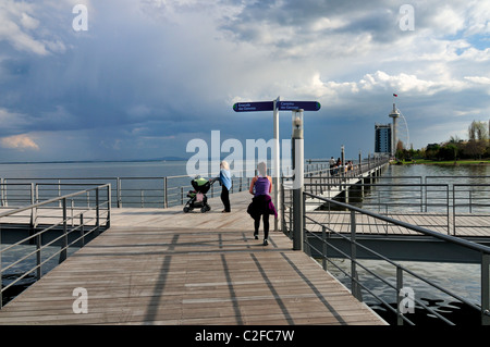 Portugal, Lissabon: Fuß Weg am Fluss Tajo in die Parks Stockfoto