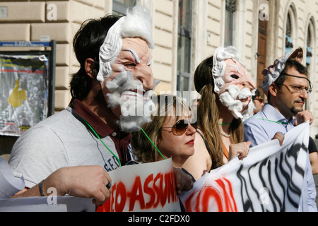 Kundgebung gegen prekäre Beschäftigung für schlechte Arbeit Verträge Bedingungen in Rom Italien 2011 Stockfoto