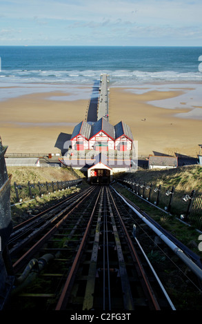 Saltburn Pier und Cliffe Eisenbahn, Teeside Stockfoto