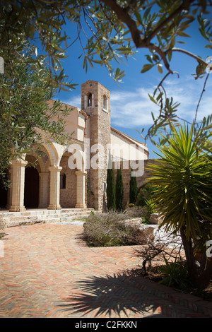 Ein Glockenturm in einem Villenkomplex in Sizilien Italien Stockfoto