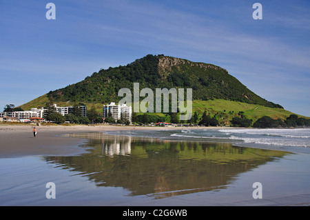 Blick auf den Strand, Mount Maunganui, Tauranga, Bay of Plenty, North Island, Neuseeland Stockfoto