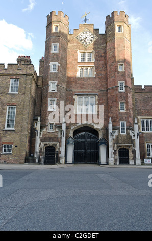 Eingang St. James Palace Pall Mall Westminster, London Uk Stockfoto