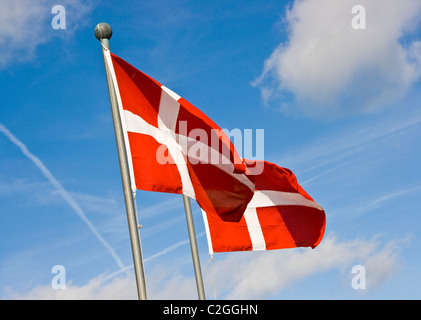 Ein paar zwei dänische Fahnen fliegen Kopenhagen-Dänemark-Europa Stockfoto